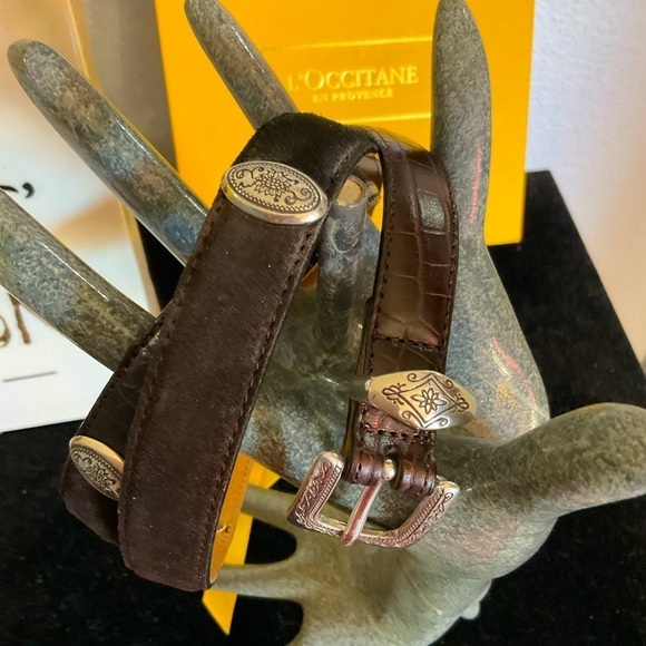 NWOT Two tone leather suede intricate designs  on silver hardware .SzXL  Talbots - Picture 1 of 6